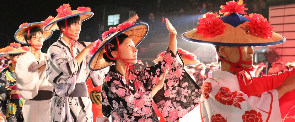 花笠踊り